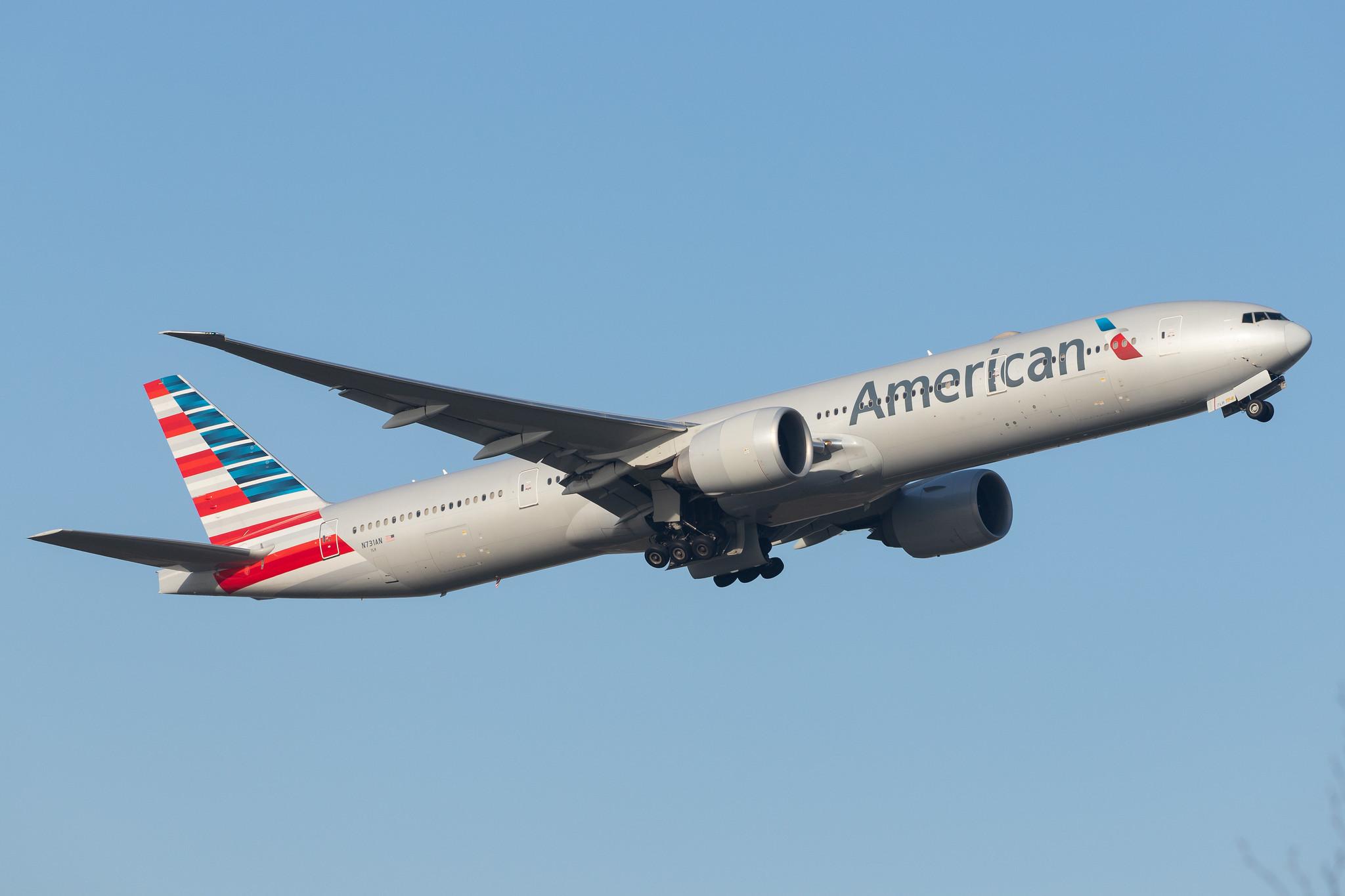 London Heathrow Airport: American Airlines (AA / AAL) |  Boeing 777-323(ER) B77W | N731AN | MSN 33523