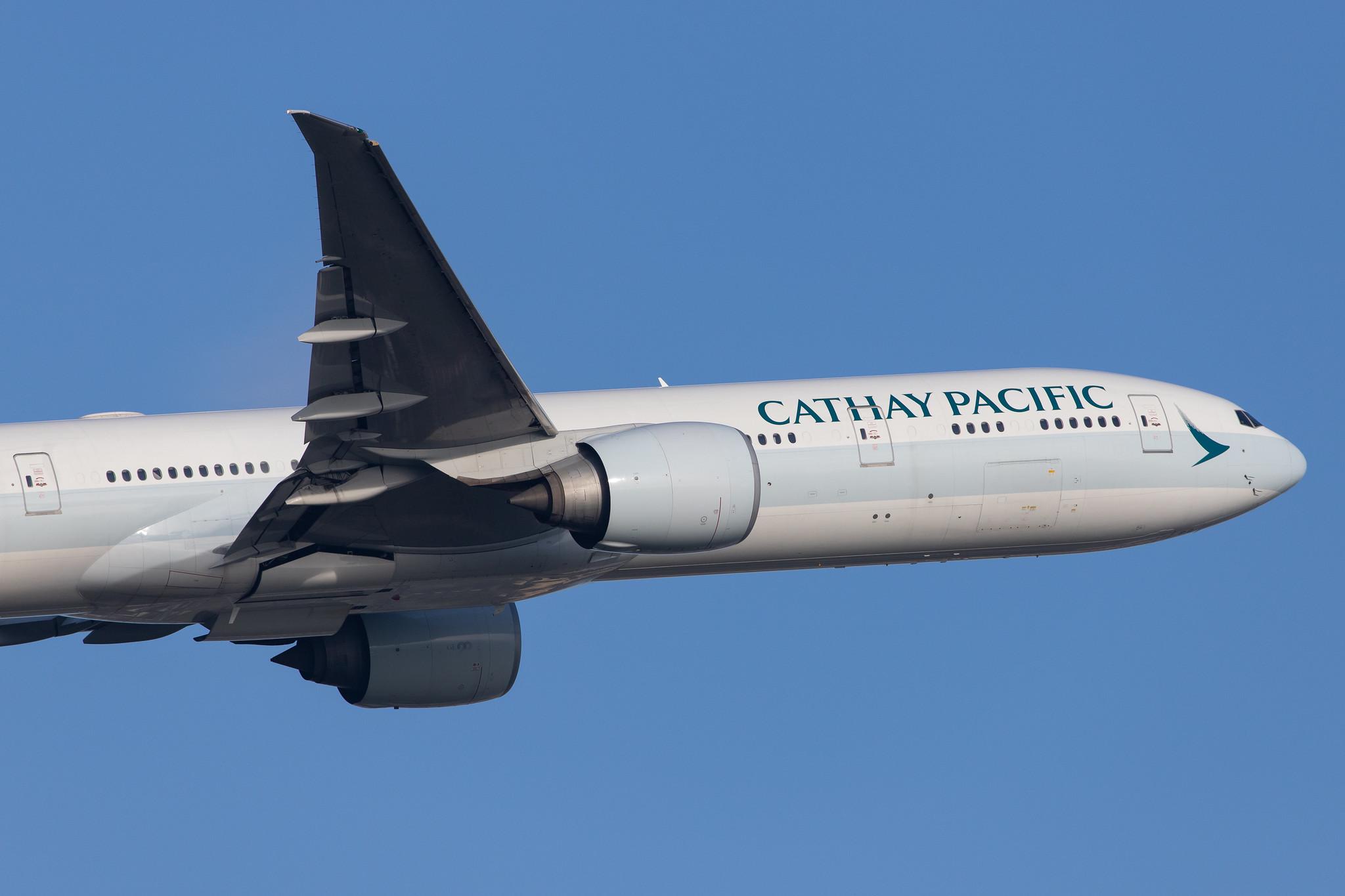 London Heathrow Airport: Cathay Pacific (CX / CPA) |  Boeing 777-367(ER) B77W | B-KPQ | MSN 36162