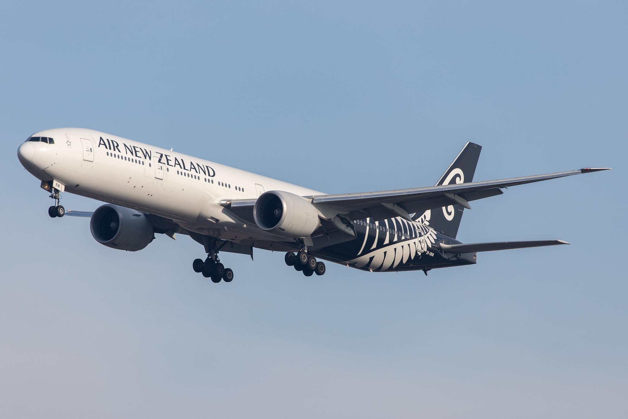 London Heathrow Airport: Air New Zealand (NZ / ANZ) |  Boeing 777-319(ER) B77W | ZK-OKM | MSN 38405