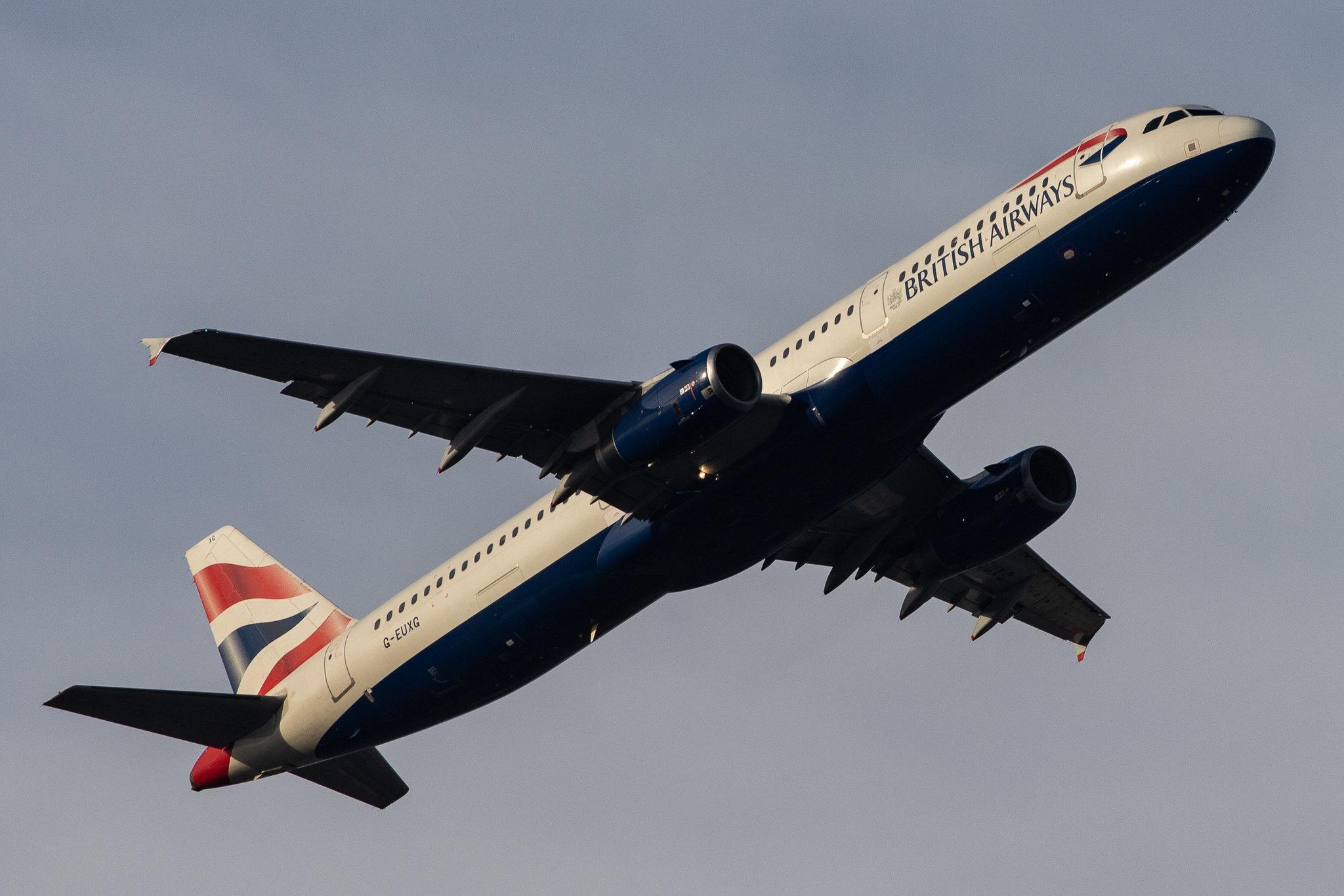 London Heathrow Airport: British Airways (BA / BAW) |  Airbus A321-231 A321 | G-EUXG | MSN 2351