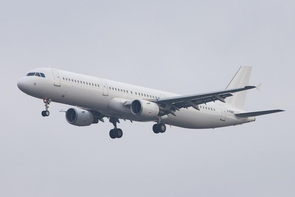 London Heathrow Airport: Titan Airways (ZT / AWC) |  Airbus A321-211 A321 | G-POWU | MSN 3708
