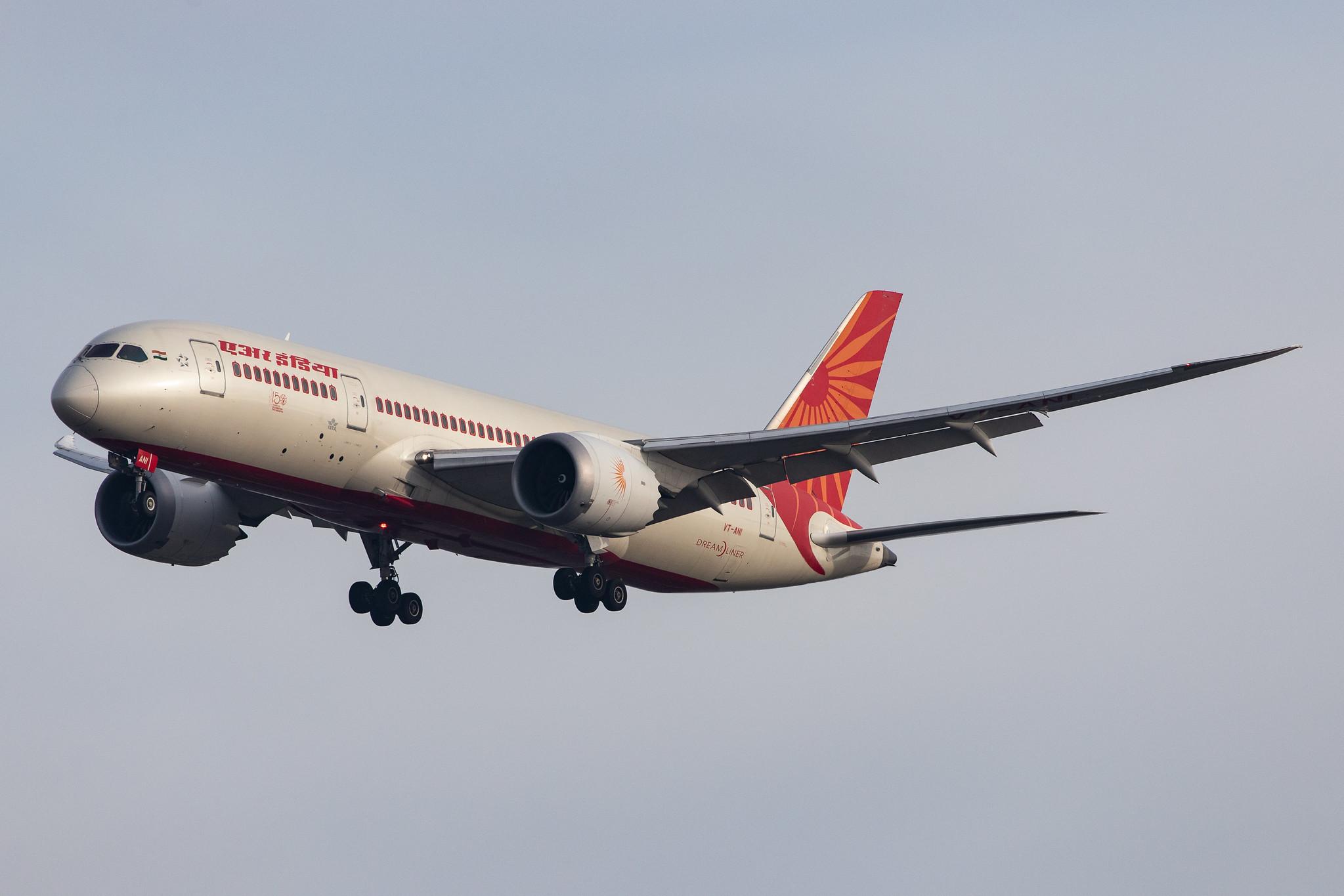 London Heathrow Airport: Air India (AI / AIC) |  Boeing 787-8 Dreamliner B788 | VT-ANI | MSN 36277
