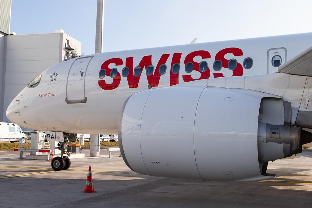 Flughafen Zürich: Swiss (LX / SWR) |  Airbus A220-100 BCS1 | HB-JBA | MSN 50010