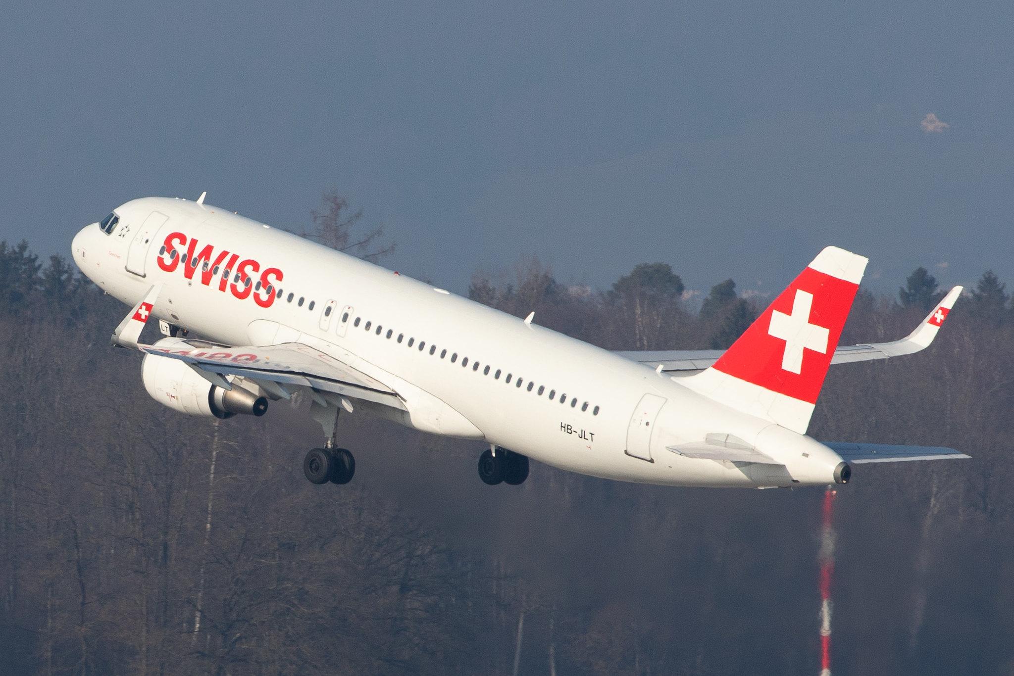 Flughafen Zürich: Swiss (LX / SWR) |  Airbus A320-214 A320 | HB-JLT | MSN 5518