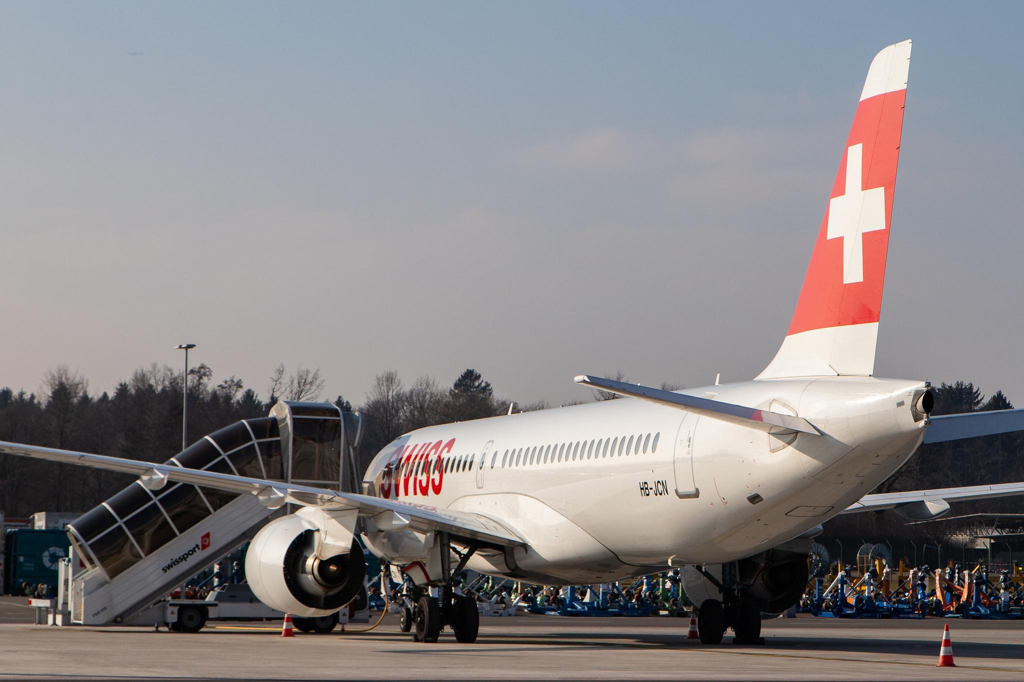 Flughafen Zürich: Swiss (LX / SWR) |  Airbus A220-300 BCS3 | HB-JCN | MSN 55032