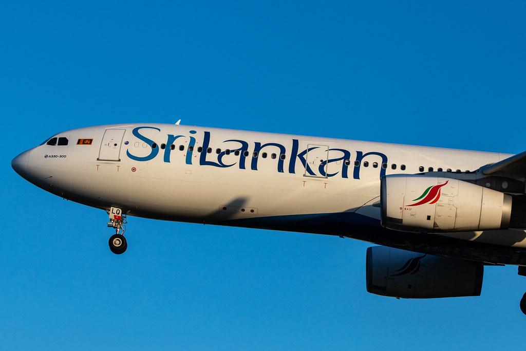 London Heathrow Airport: SriLankan Airlines (UL / ALK) |  Airbus A330-343 A333 | 4R-ALQ | MSN 1687