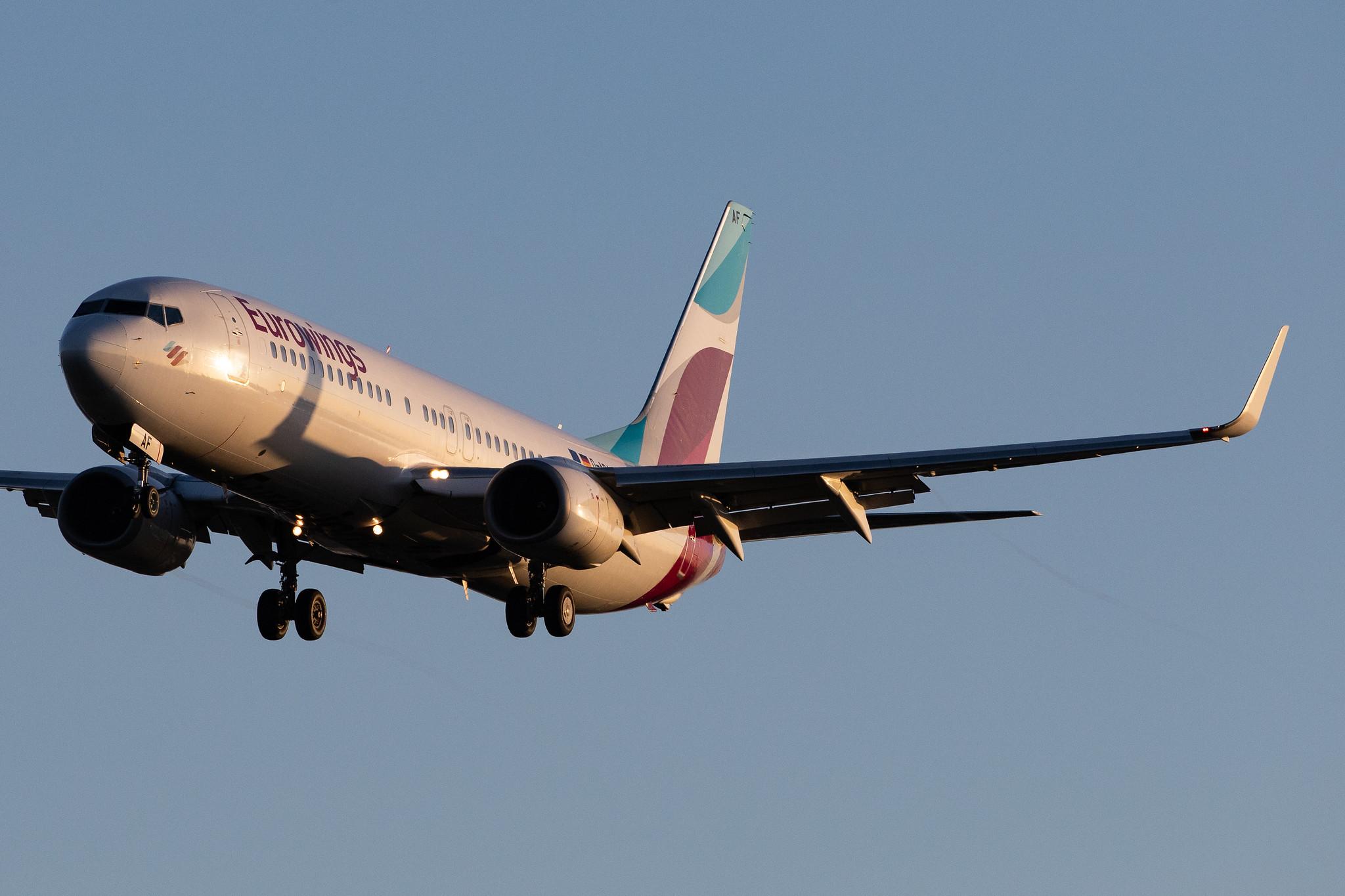 London Heathrow Airport: Eurowings (EW / EWG) | Operator: TUI fly |  Boeing 737-86J B738 | D-ABAF | MSN 30878