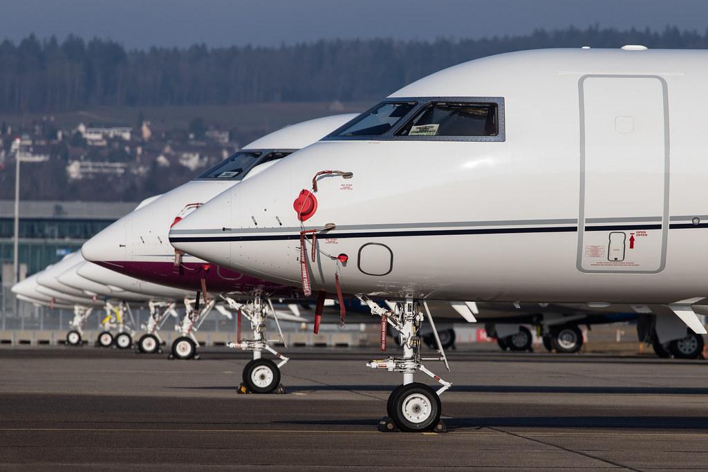 Flughafen Zürich: Global Jet Austria |  Bombardier Global 6000 GLEX | OE-LMA | MSN 9792