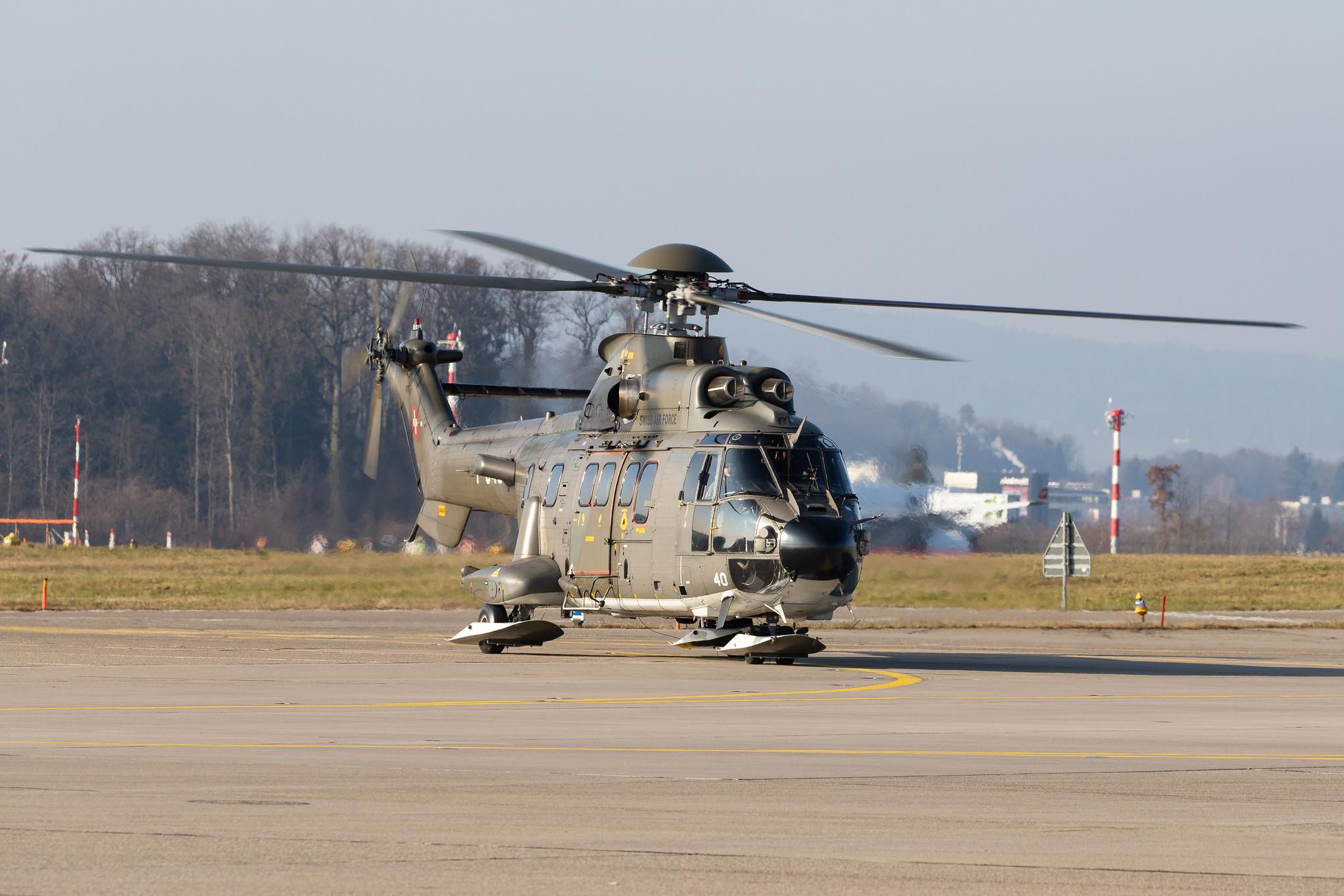 Flughafen Zürich: Swiss Air Force |  Eurocopter AS-532UL Cougar AS32 | T-340 | MSN 2554