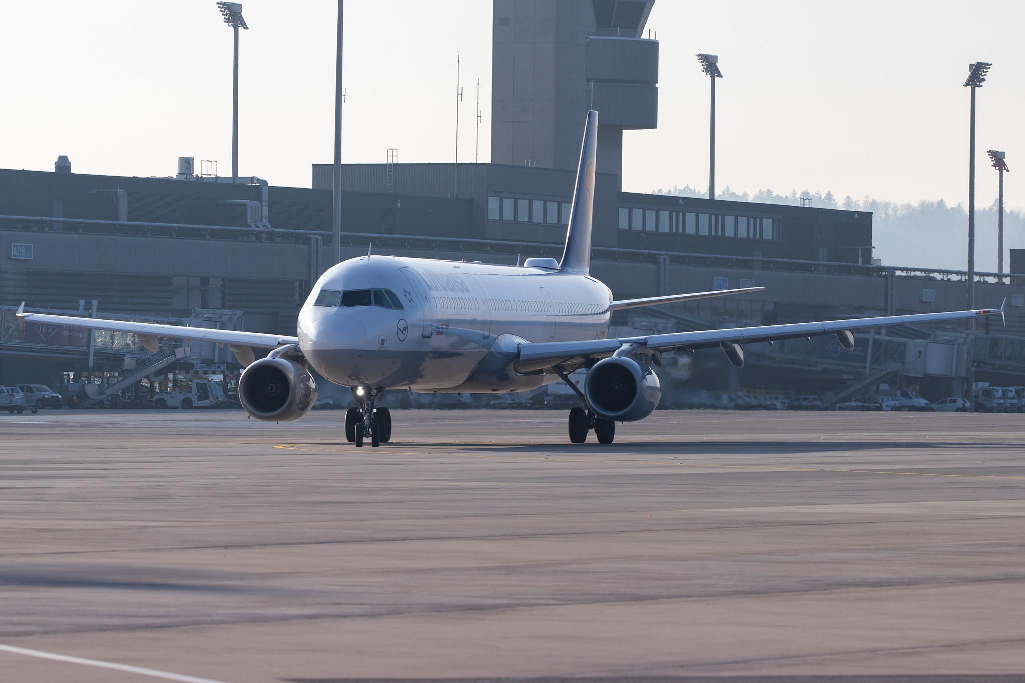Flughafen Zürich: Lufthansa (LH / DLH) |  Airbus A321-231 A321 | D-AISU | MSN 4016