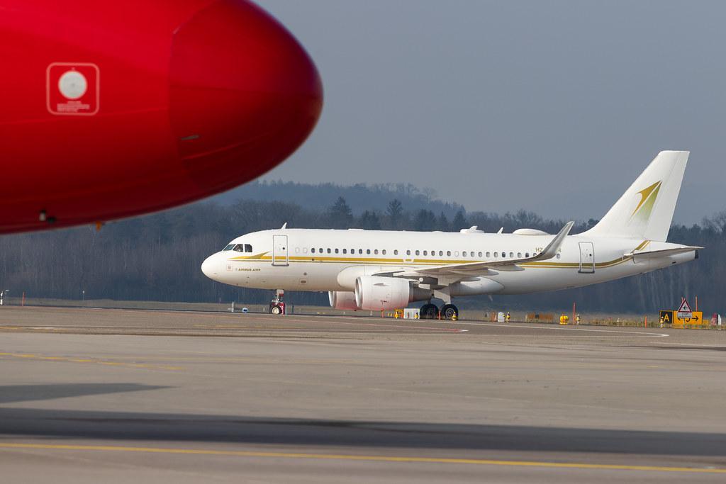 Flughafen Zürich: Sky Prime |  Airbus A319-115(CJ) A319 | HZ-SKY4 | MSN 6727