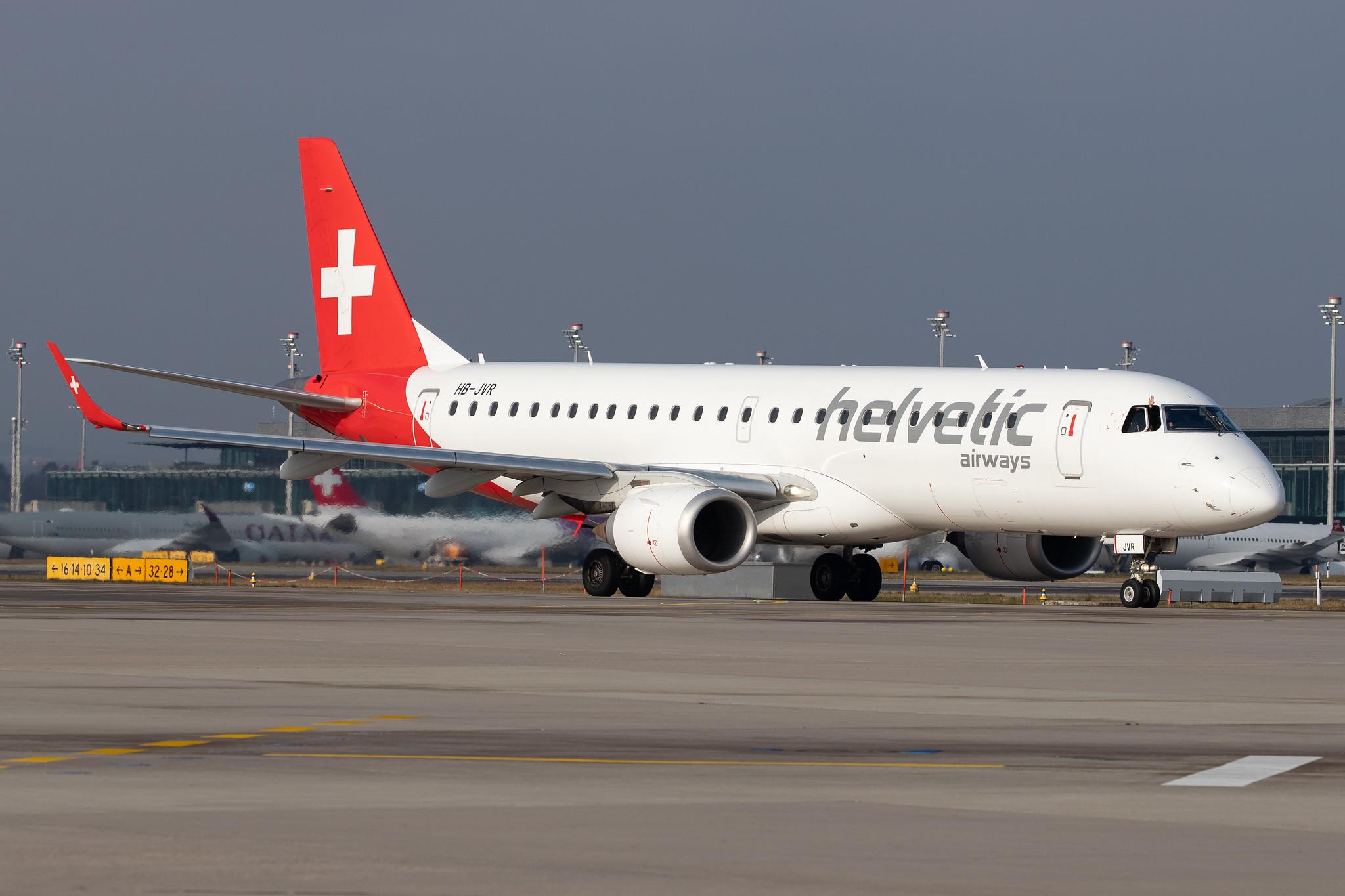 Flughafen Zürich: Helvetic Airways (2L / OAW) |  Embraer E190LR E190 | HB-JVR | MSN 19000435
