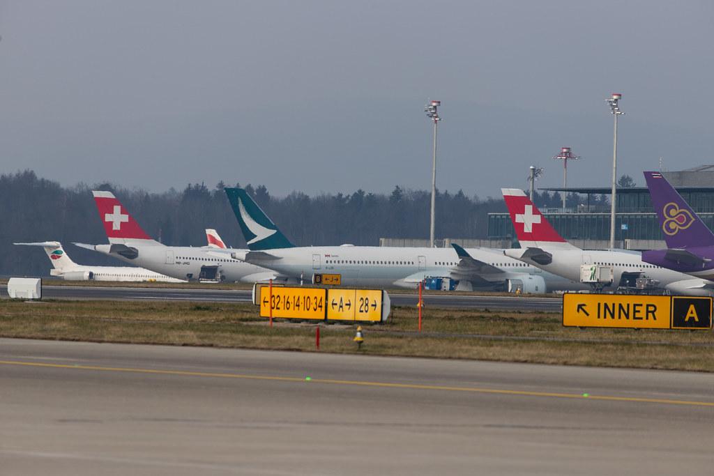 Flughafen Zürich: Vorfeld/Apron |