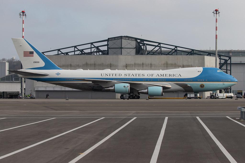 Flughafen Zürich: USAF United States Air Force |  Boeing 747-2G4B VC-25A | 92-9000 | MSN 23825