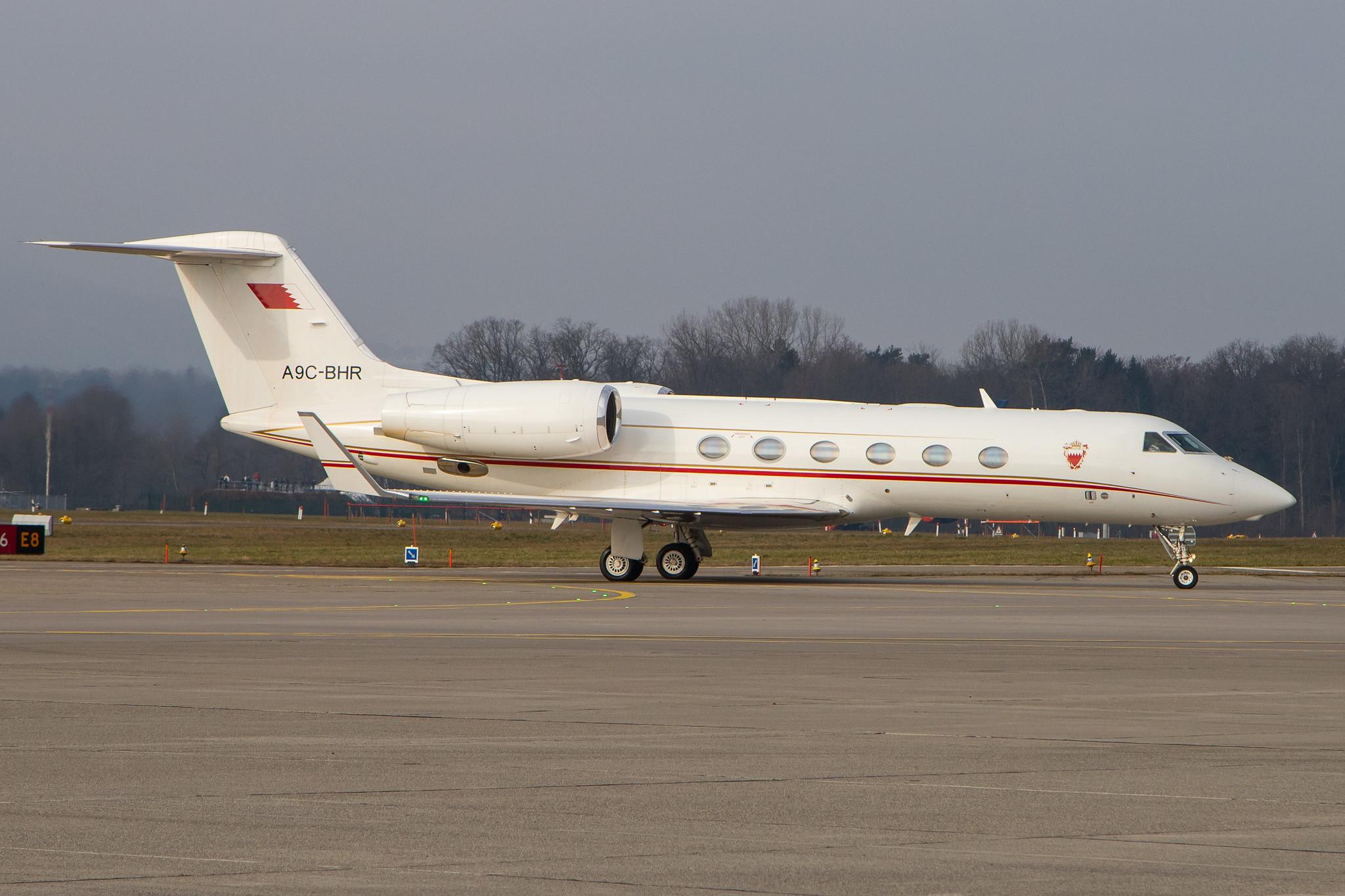 Flughafen Zürich: Bahrain Royal Flight |  Gulfstream G450 GLF4 | A9C-BHR | MSN 4156