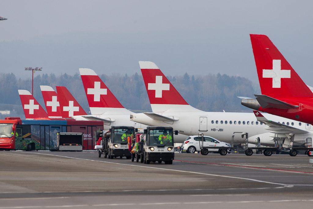 Flughafen Zürich: Vorfeld/Apron |