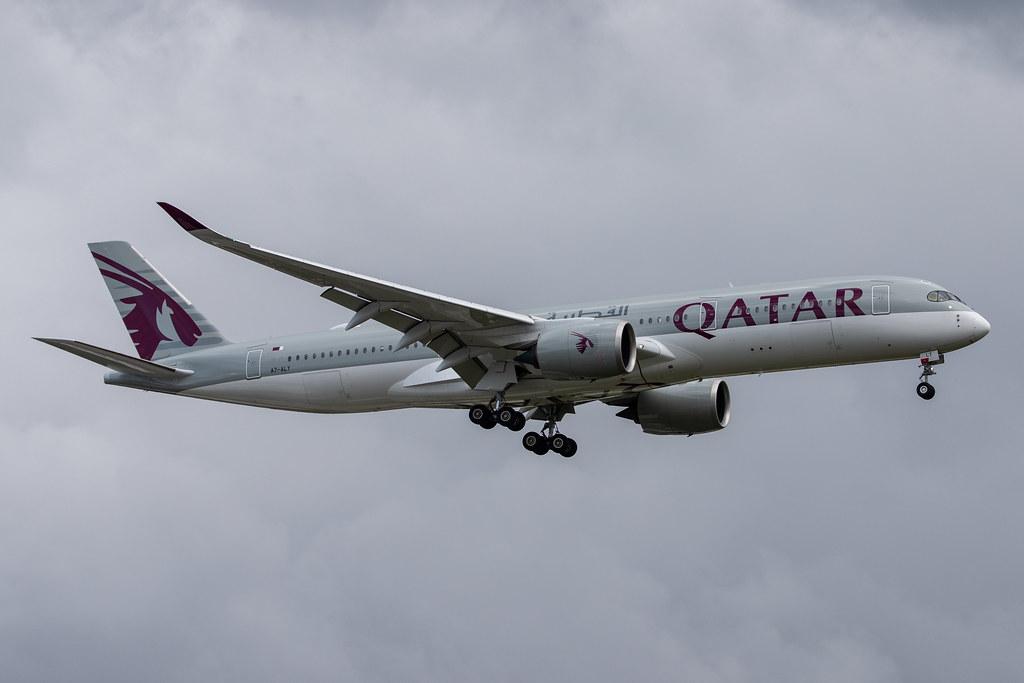 London Heathrow Airport: Qatar Airways (QR / QTR) |  Airbus A350-941 A359 | A7-ALY | MSN 132