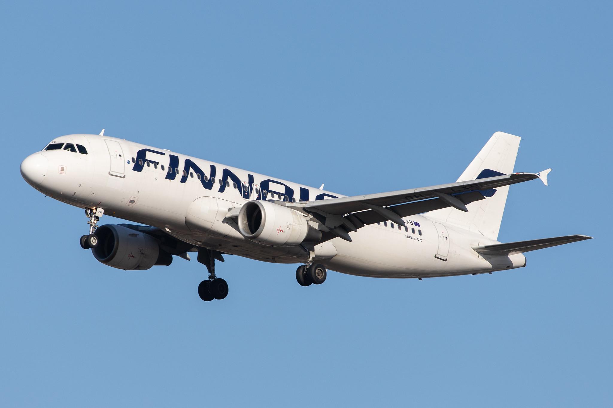 London Heathrow Airport: Finnair (AY / FIN) |  Airbus A320-214 A320 | OH-LXB | MSN 1470