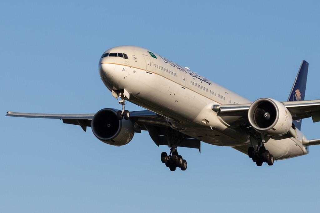 London Heathrow Airport: Saudia (SV / SVA) |  Boeing 777-3FG(ER) B77W | HZ-AK34 | MSN 61596