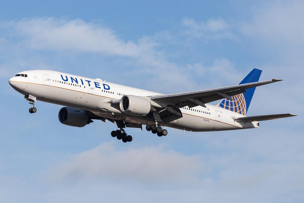 London Heathrow Airport: United Airlines (UA / UAL) |  Boeing 777-222(ER) B772 | N227UA | MSN 30555