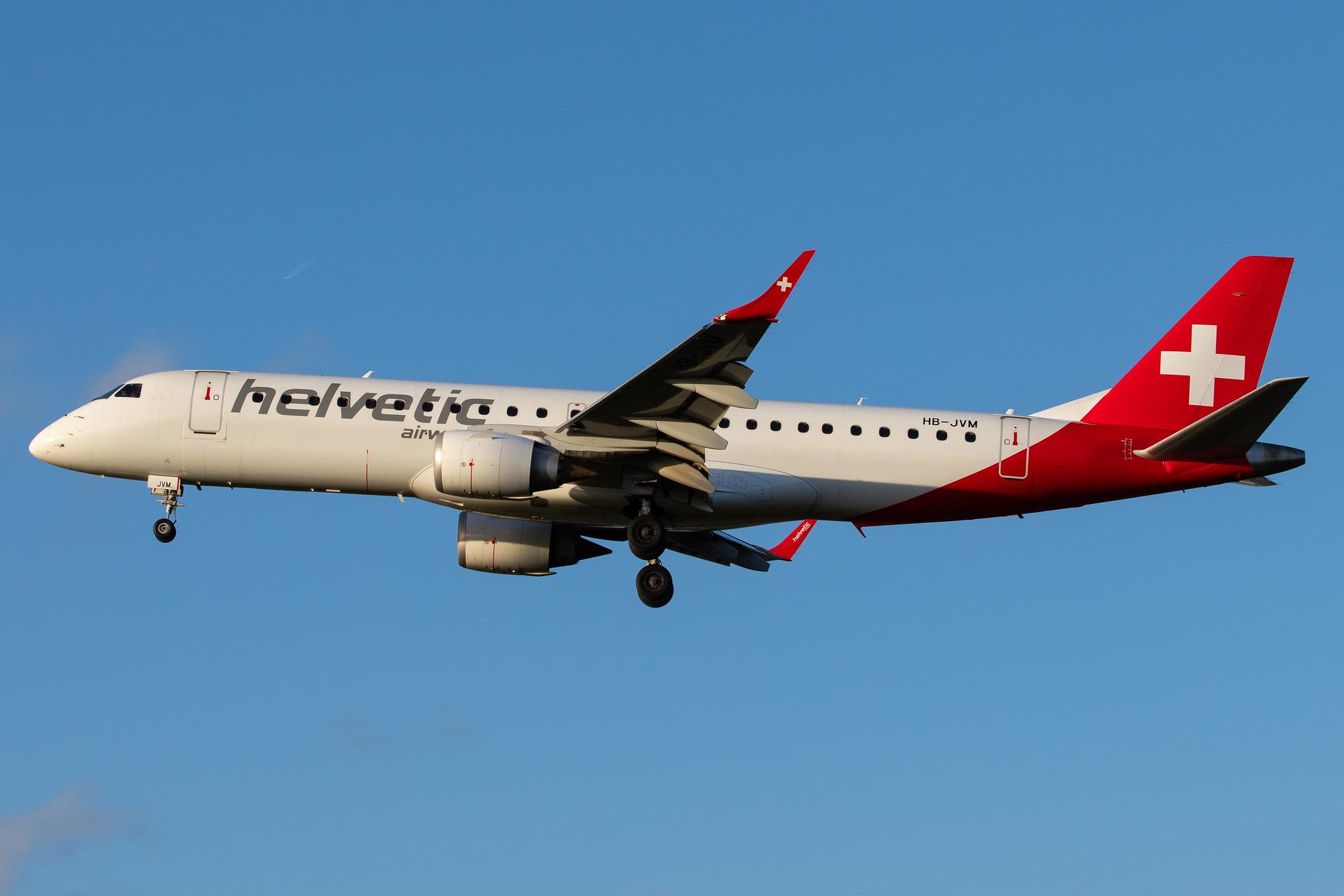 London Heathrow Airport: Helvetic Airways (2L / OAW) |  Embraer E190LR E190 | HB-JVM | MSN 19000349