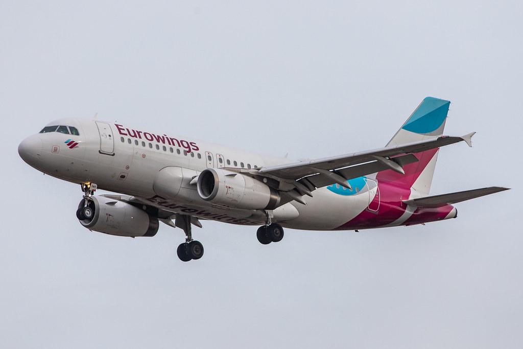 London Heathrow Airport: Eurowings (EW / EWG) |  Airbus A319-132 A319 | D-AGWV | MSN 5467