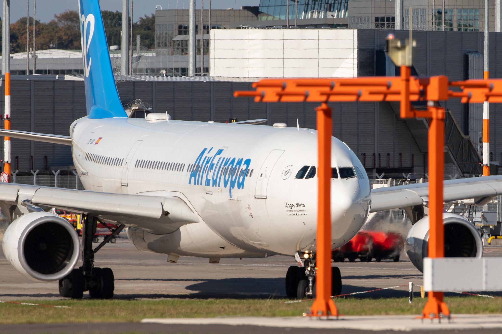 Hamburg Airport: Air Europa (UX / AEA) |  Airbus A330-202 A332 | EC-JQG | MSN 0745
