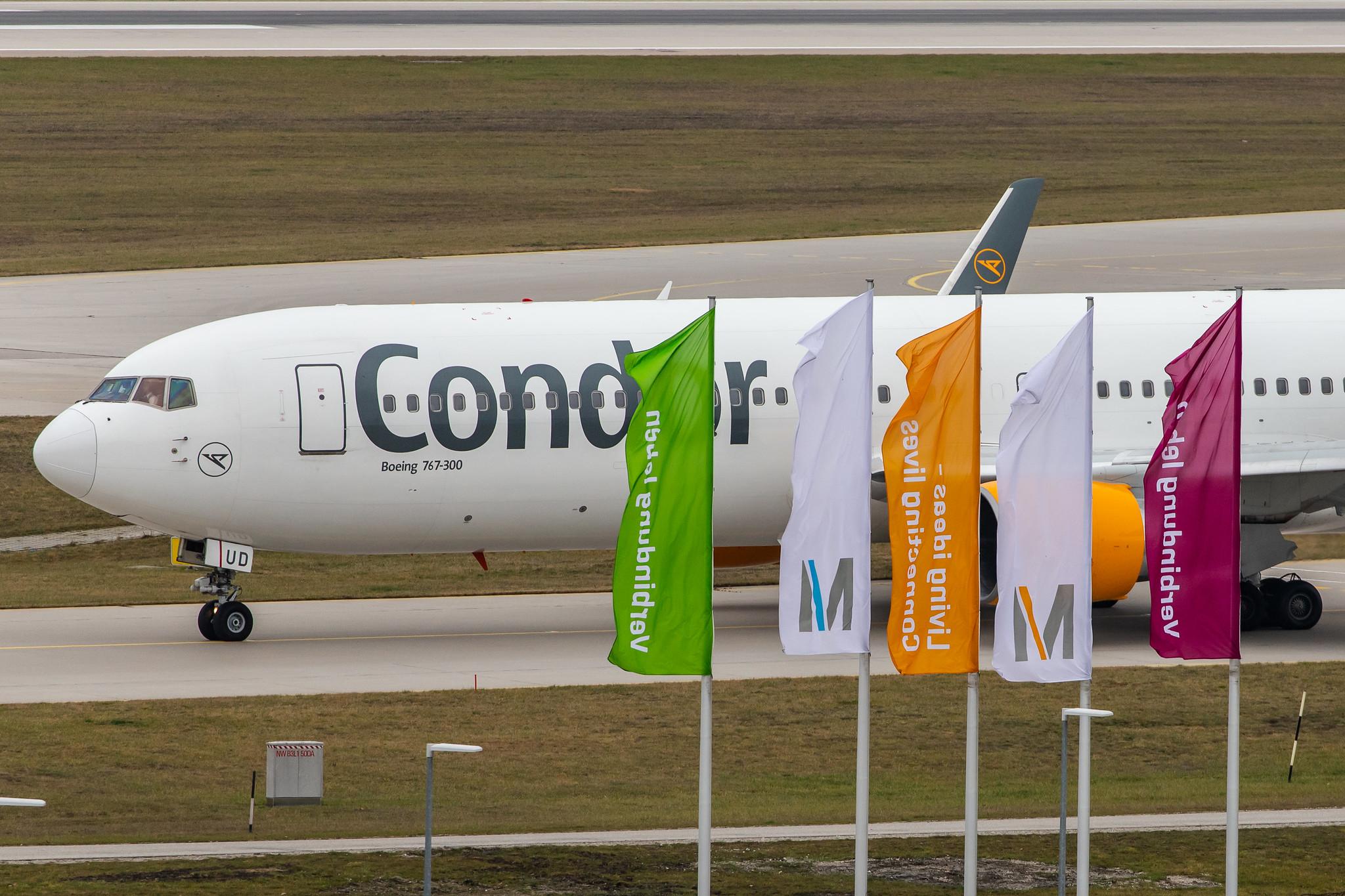 Munich Airport: Condor (DE / CFG) |  Boeing 767-330(ER) B763 | D-ABUD | MSN 26983