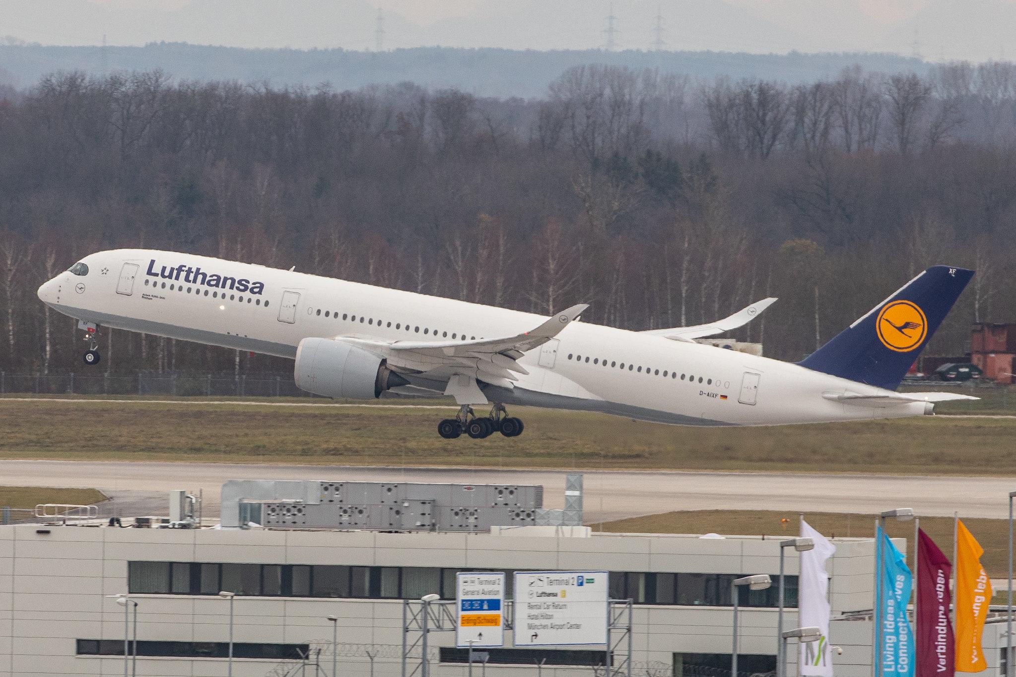 Munich Airport: Lufthansa (LH / DLH) |  Airbus A350-941 A359 | D-AIXF | MSN 146