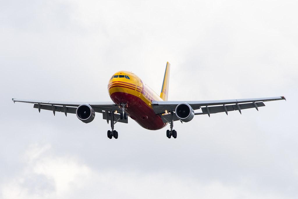 London Heathrow Airport: DHL (D0 / DHK) | Operator: European Air Transport |  Airbus A300B4-622R(F) A306 | D-AEAM | MSN 797