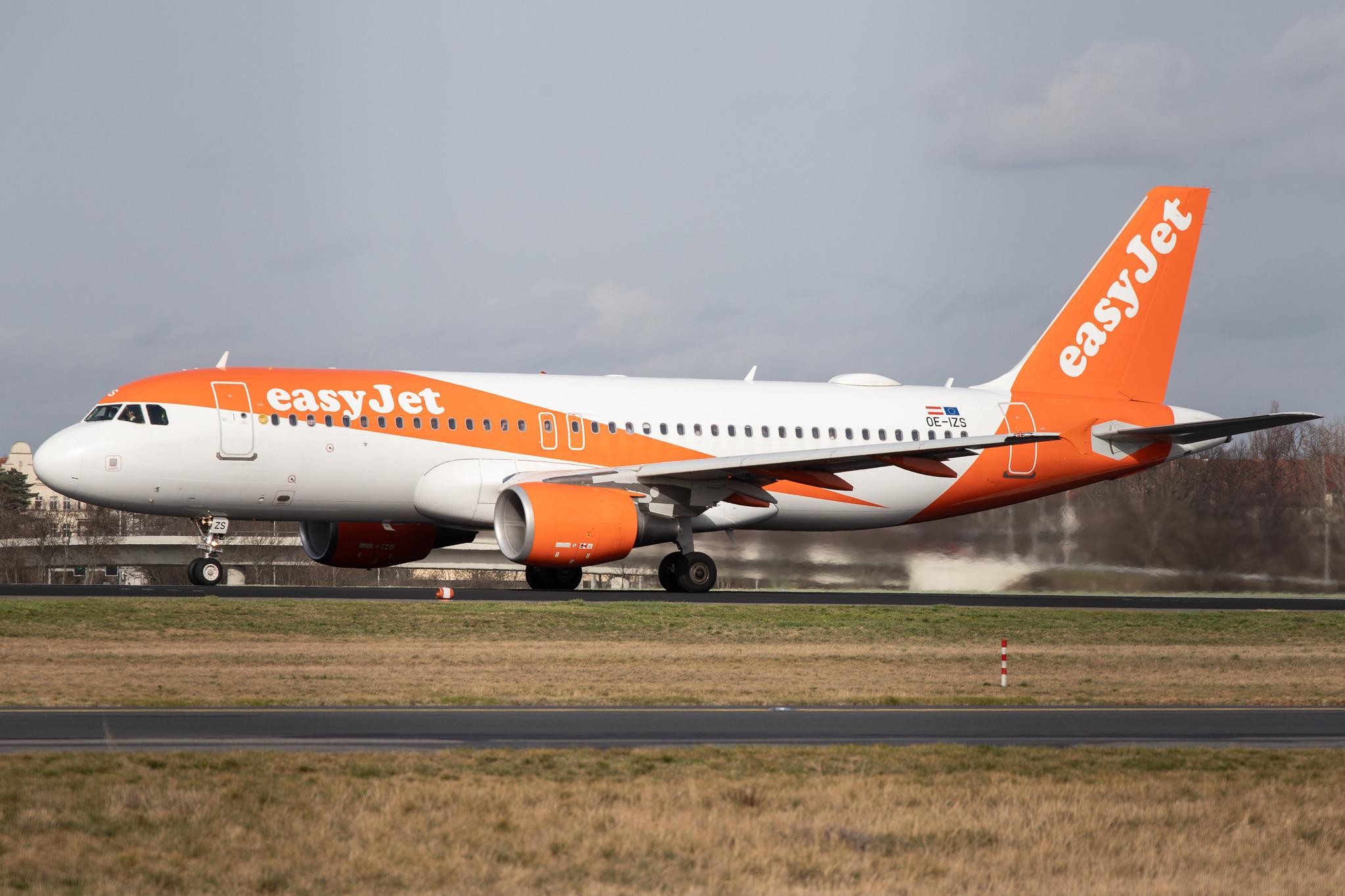 Flughafen Berlin Tegel (TXL): easyJet (U2 / EZY) | Operator: easyJet Europe |  Airbus A320-214 A320 | OE-IZS | MSN 3945