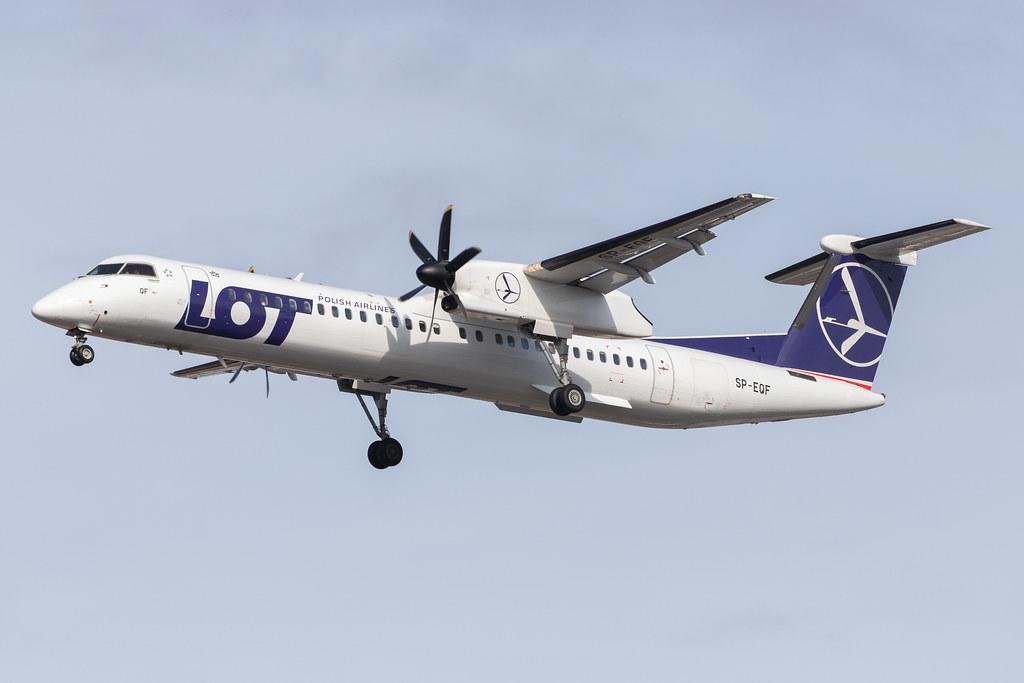 Flughafen Berlin Tegel (TXL): LOT (LO / LOT) |  De Havilland Canada Dash 8-400 DH8D | SP-EQF | MSN 4422