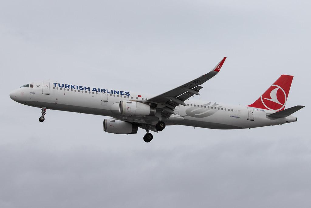 London Heathrow Airport: Turkish Airlines (TK / THY) |  Airbus A321-231 A321 | TC-JSS | MSN 6657