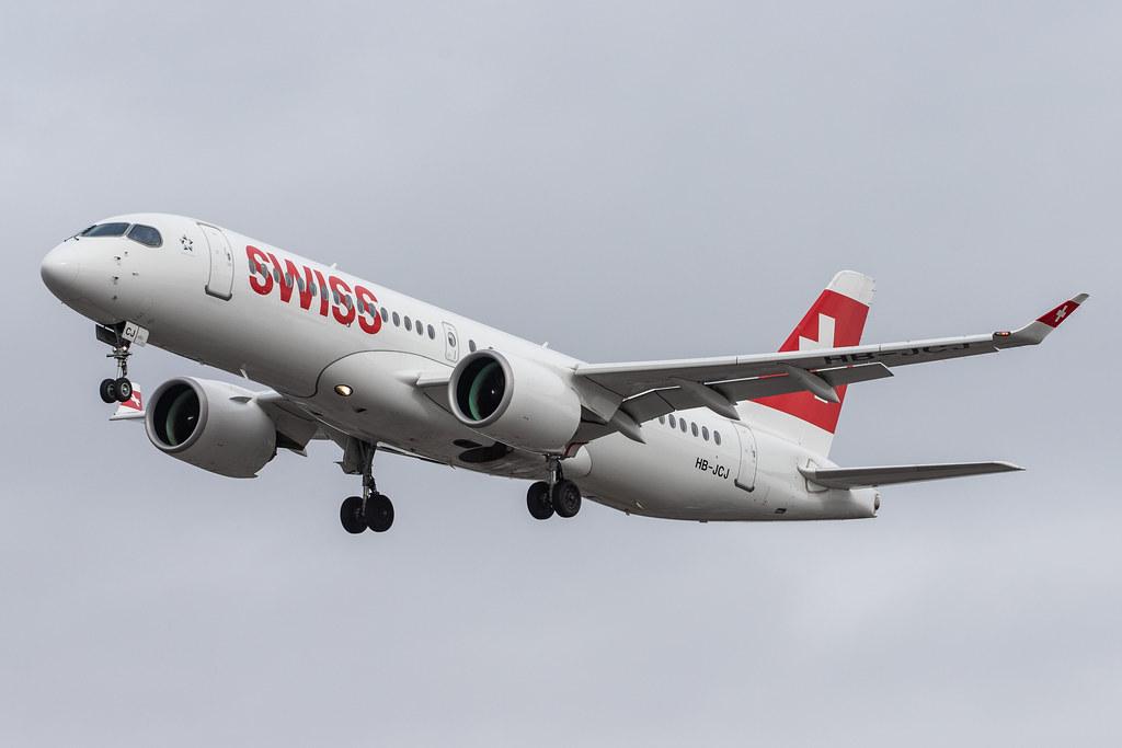 London Heathrow Airport: Swiss (LX / SWR) |  Airbus A220-300 BCS3 | HB-JCJ | MSN 55025
