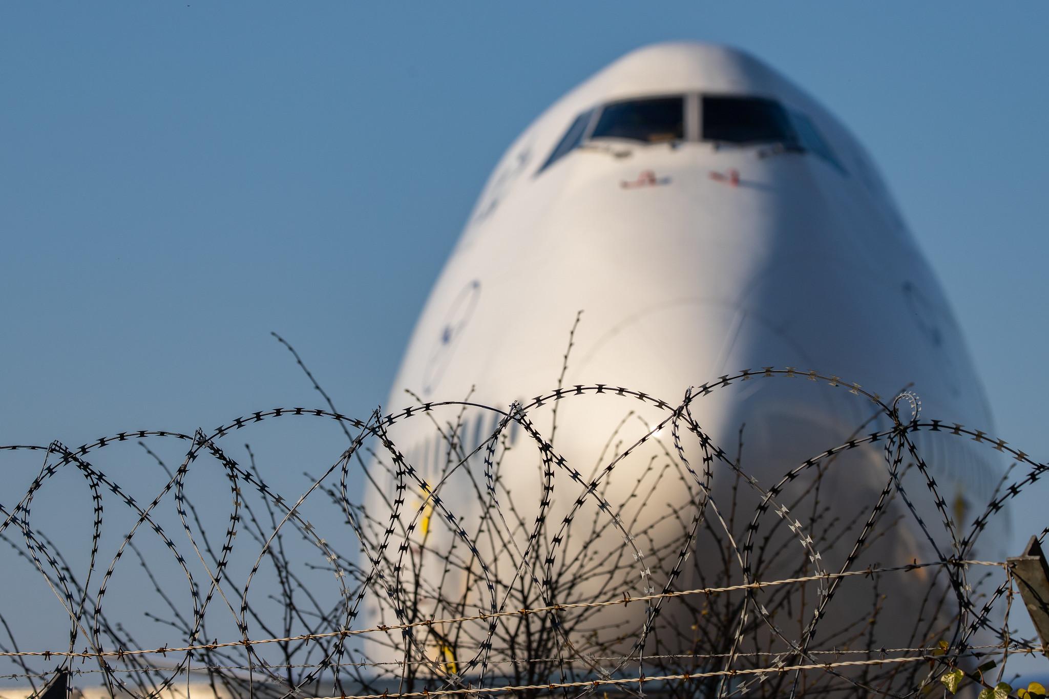 Hamburg Airport: Lufthansa (LH / DLH) |  Boeing 747-830 B748 | D-ABYI | MSN 37833
