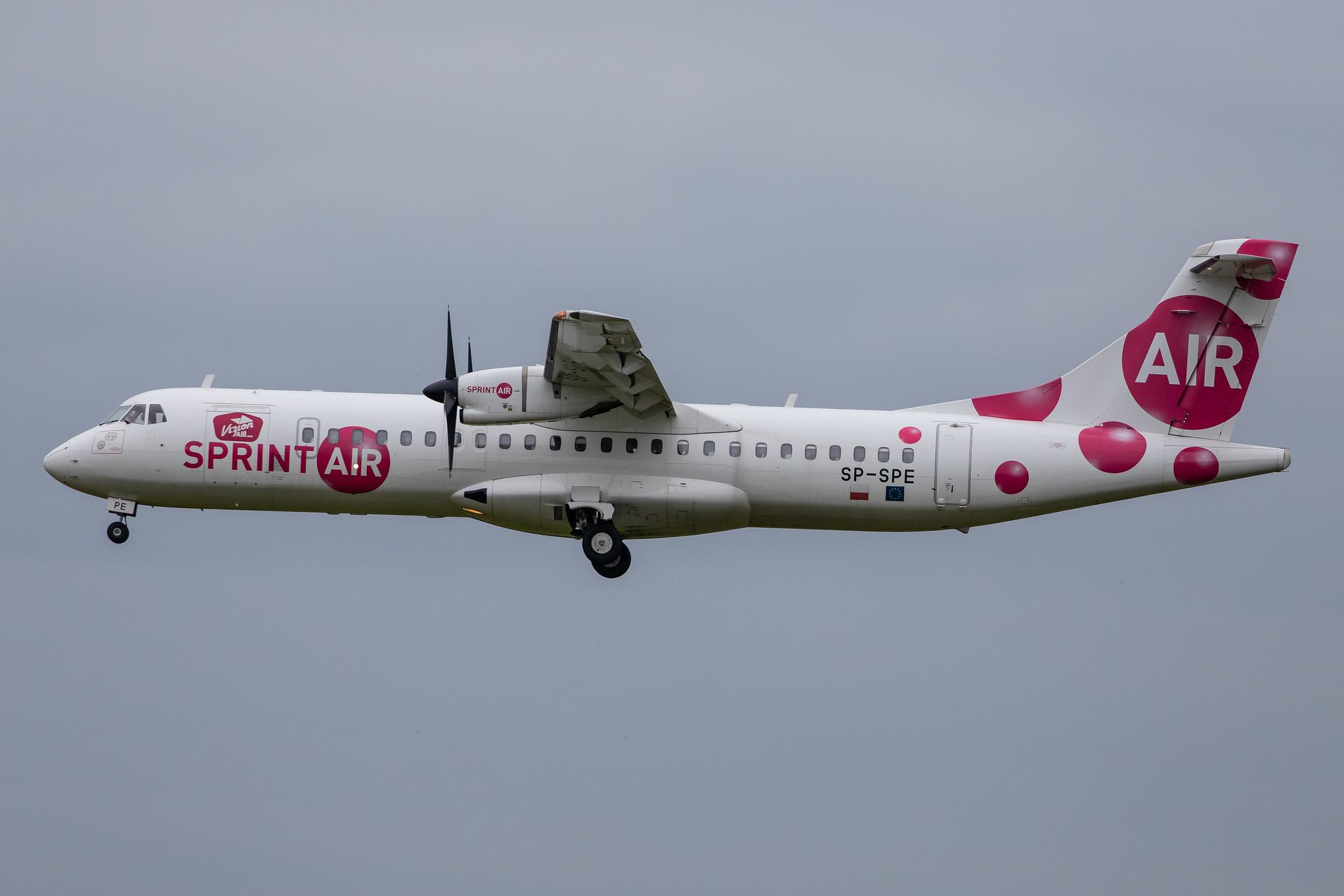 Hamburg Airport: Sprint Air (P8 / SRN) |  ATR 72-202 AT72 | SP-SPE | MSN 0441