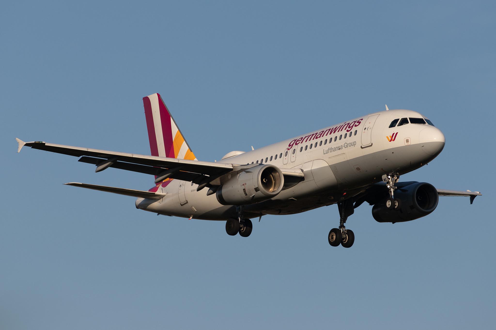 Hamburg Airport: Eurowings (EW / EWG) |  Airbus A319-132 A319 | D-AGWE | MSN 3128