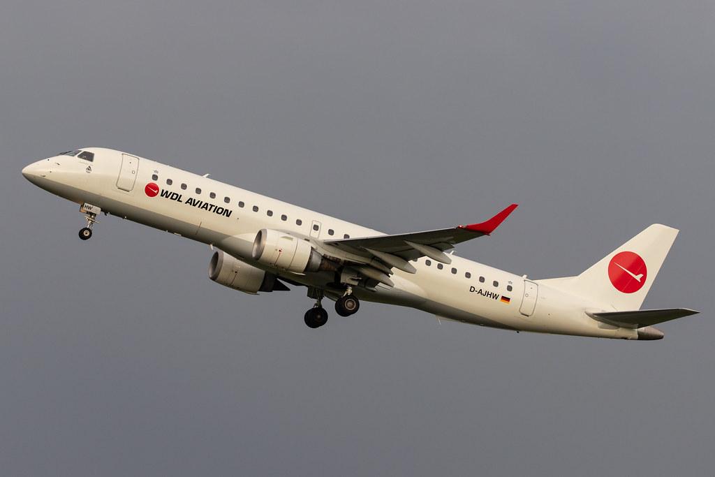 Hamburg Airport: WDL Aviation (WH / WDL) |   Embraer E190LR E190 | D-AJHW | MSN 19000061