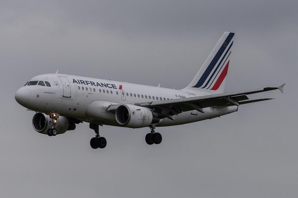 Hamburg Airport: Air France (AF / AFR) |  Airbus A318-111 A318 | F-GUGQ | MSN 2972