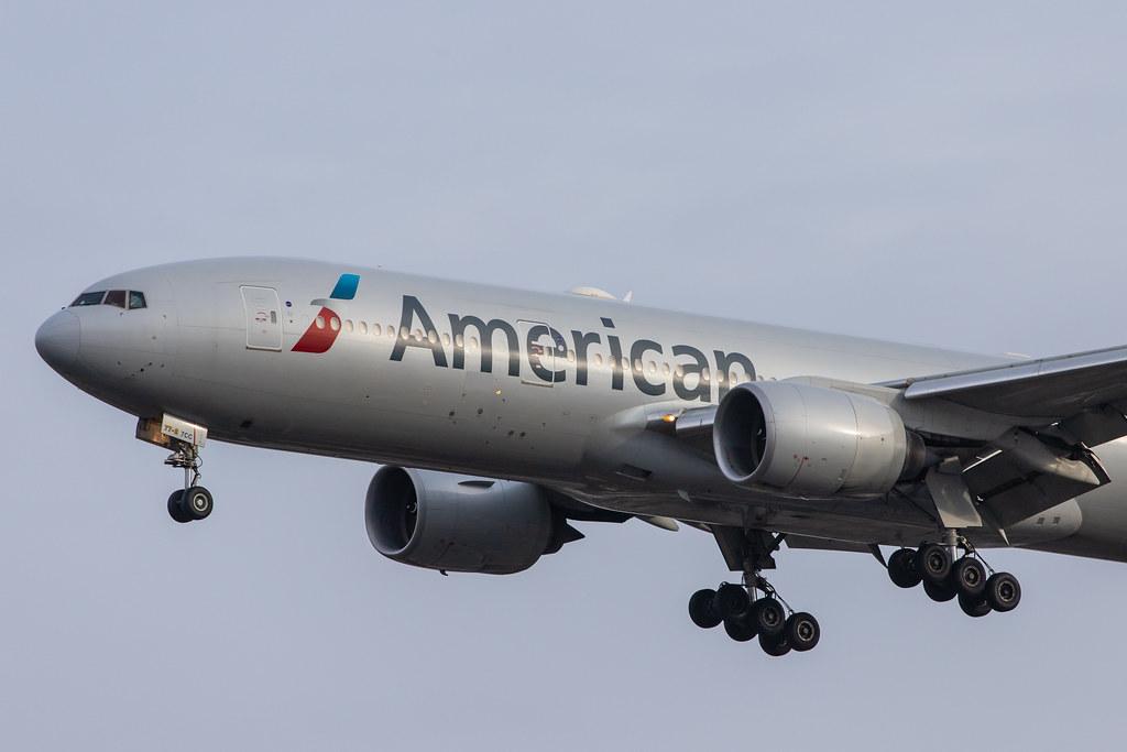 London Heathrow Airport: American Airlines (AA / AAL) |  Boeing 777-223(ER) B772 | N768AA | MSN 33540
