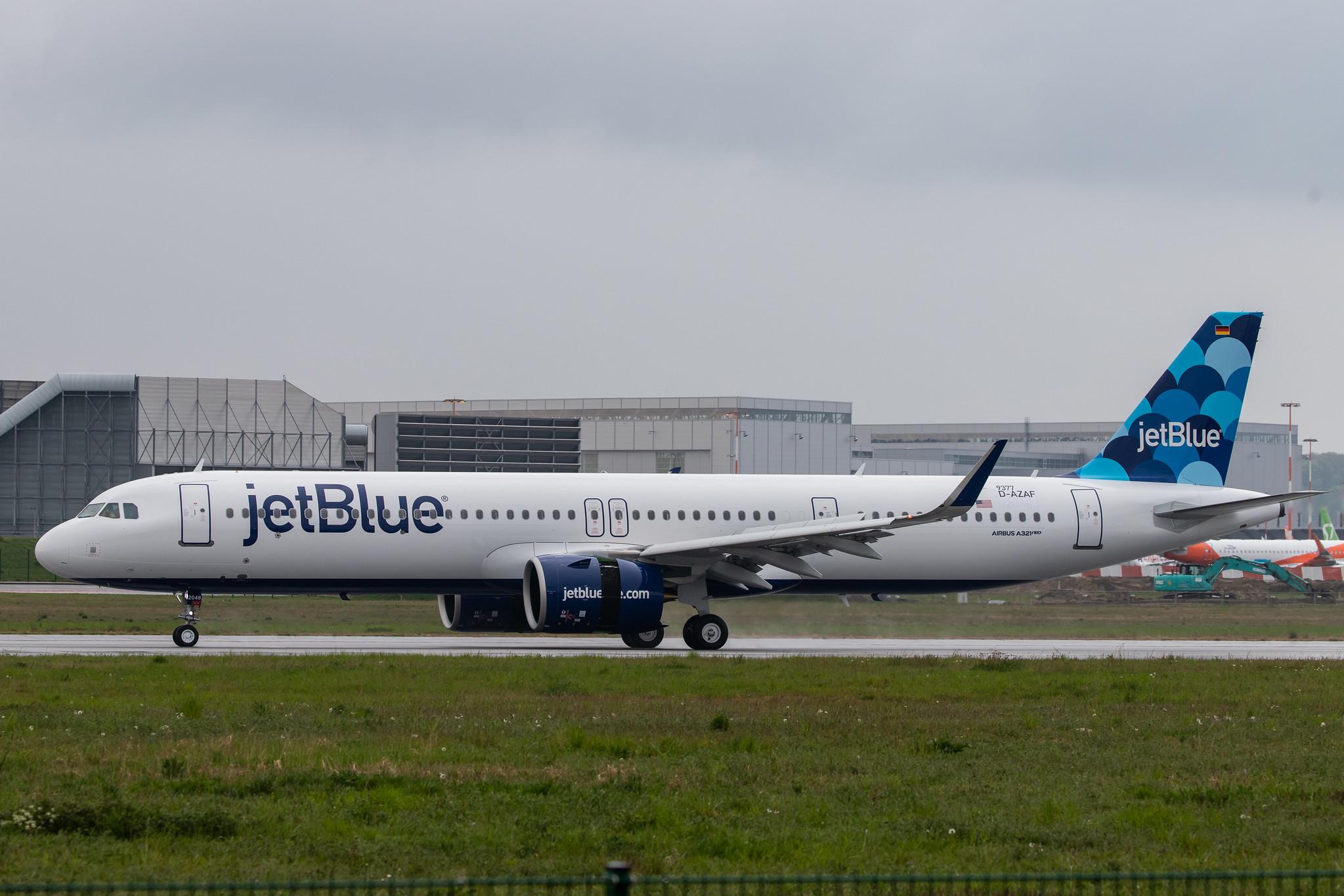Flugplatz Hamburg-Finkenwerder: Airbus (/ AIB) |  Airbus A321-271NX A21N | D-AZAF | MSN 9377 (Future: JetBlue Airways B6 / JBU, N2048J)