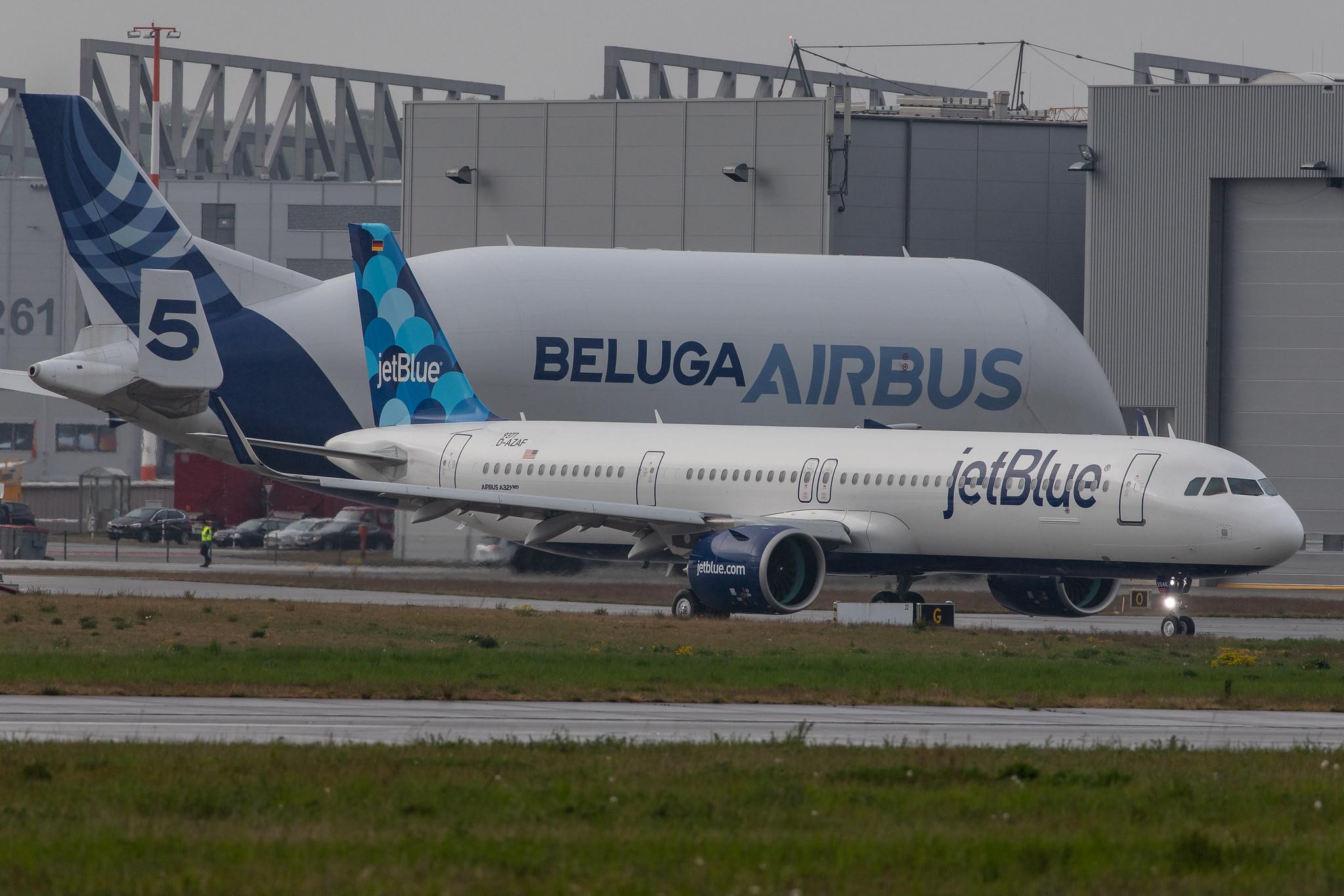 Flugplatz Hamburg-Finkenwerder: Airbus (/ AIB) |  Airbus A321-271NX A21N | D-AZAF | MSN 9377 (Future: JetBlue Airways B6 / JBU, N2048J)