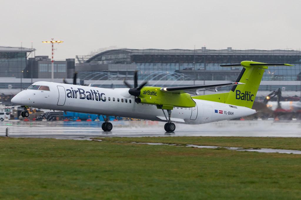 Hamburg Airport Apron: Air Baltic (BT / BTI) |  De Havilland Canada Dash 8-400 DH8D | YL-BAH | MSN 4296