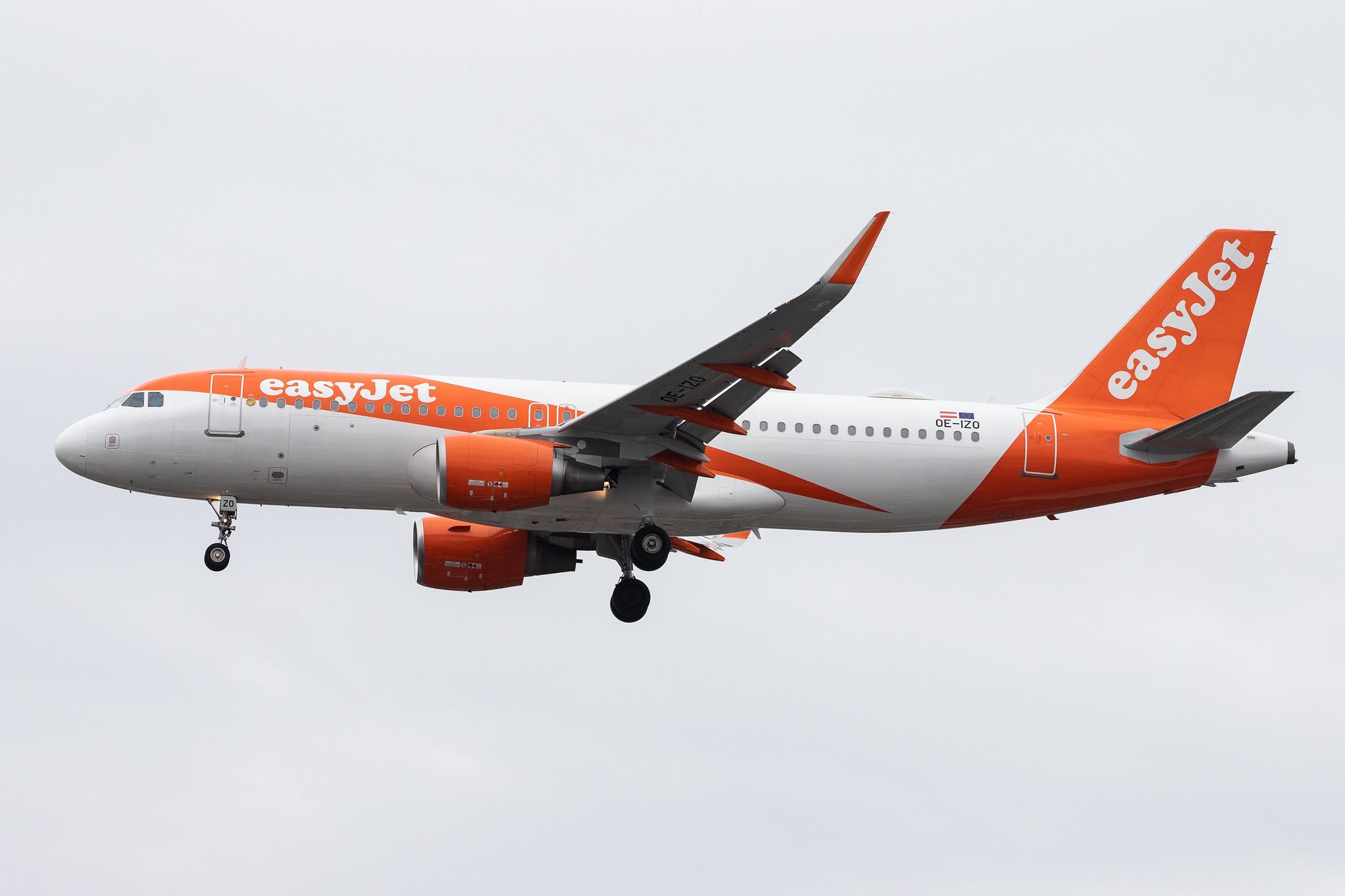 Flughafen Berlin Tegel (TXL): easyJet (U2 / EZY) | Operator: easyJet Europe |  Airbus A320-214 A320 | OE-IZO | MSN 5522