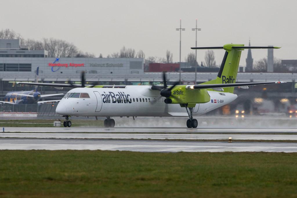 Hamburg Airport Apron: Air Baltic (BT / BTI) |  De Havilland Canada Dash 8-400 DH8D | YL-BAH | MSN 4296