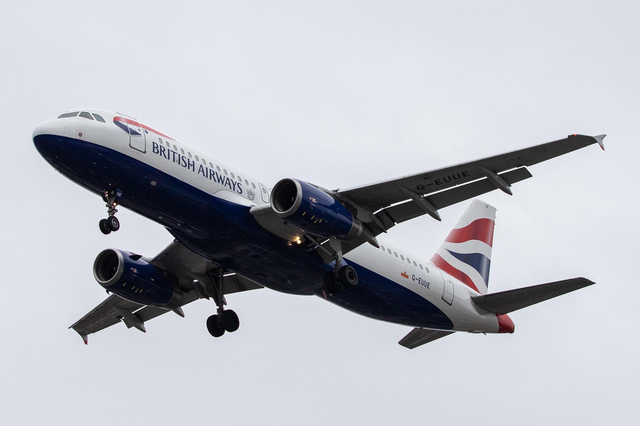 Flughafen Berlin Tegel (TXL): British Airways (BA / BAW) |  Airbus A320-232 A320 | G-EUUE | MSN 1782