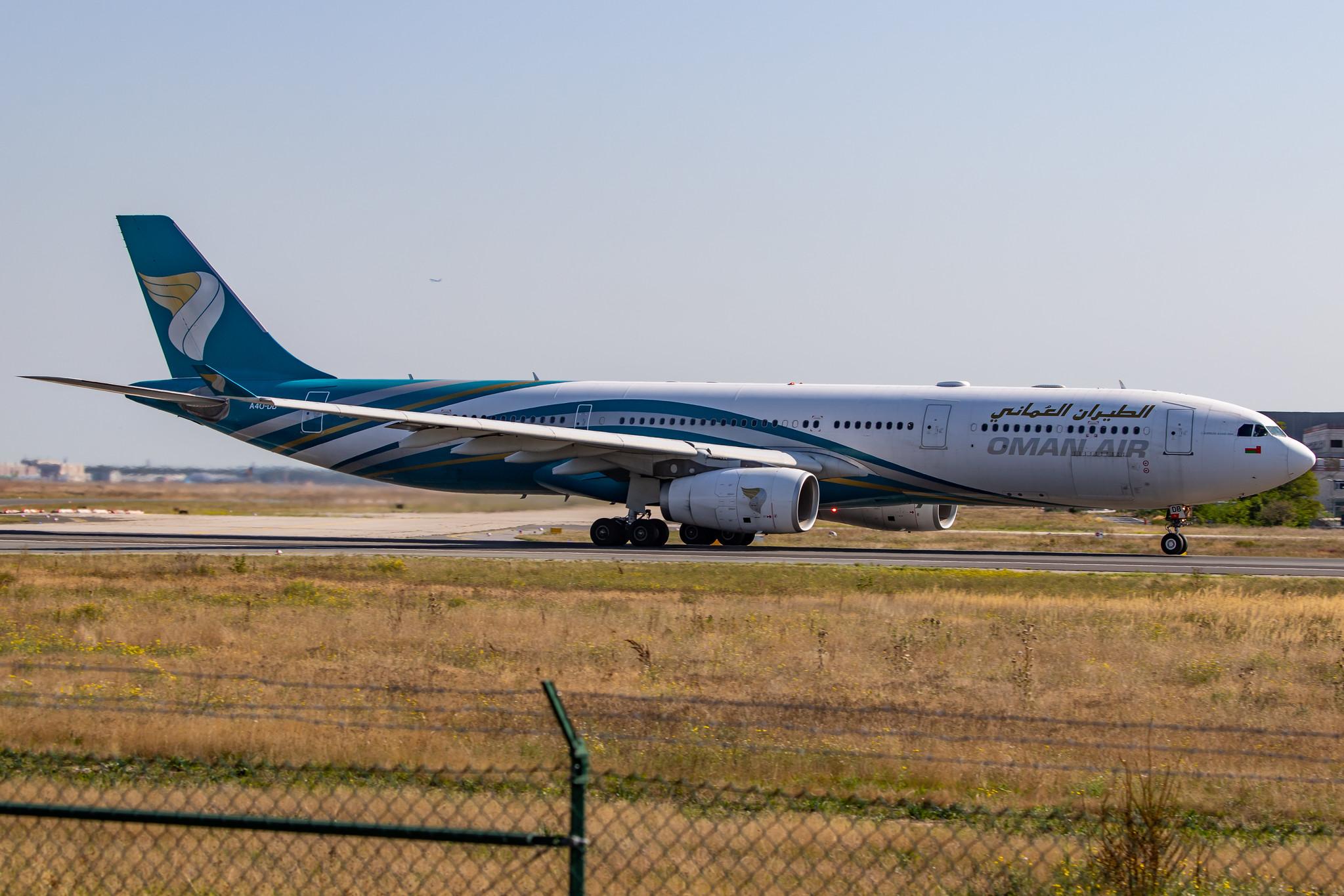 Frankfurt Airport: Oman Air (WY / OMA) |  Airbus A330-343 A333 | A4O-DB | MSN 1044