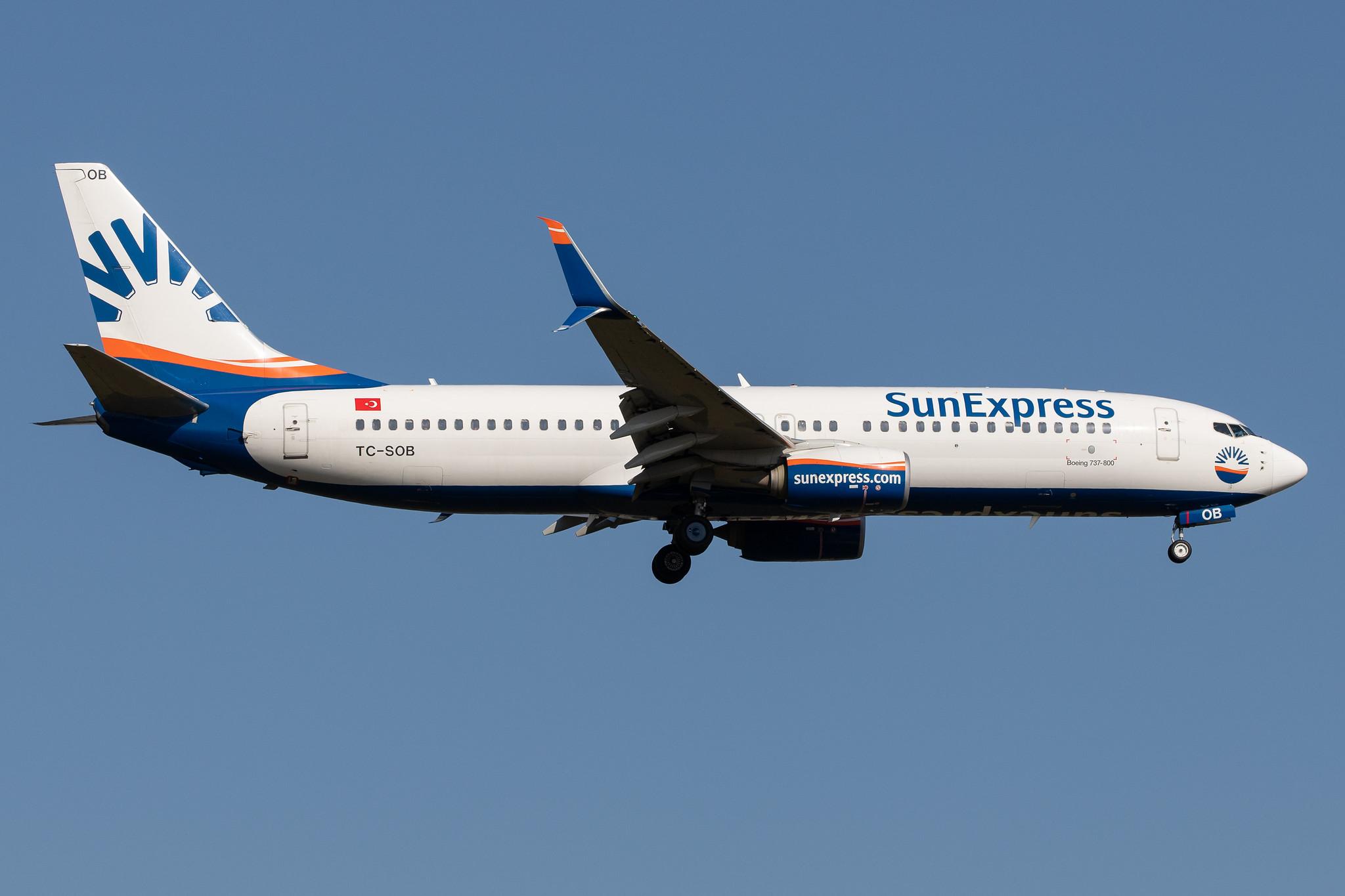 Frankfurt Airport: SunExpress (XQ / SXS) |  Boeing 737-8HC B738 | TC-SOB | MSN 61175