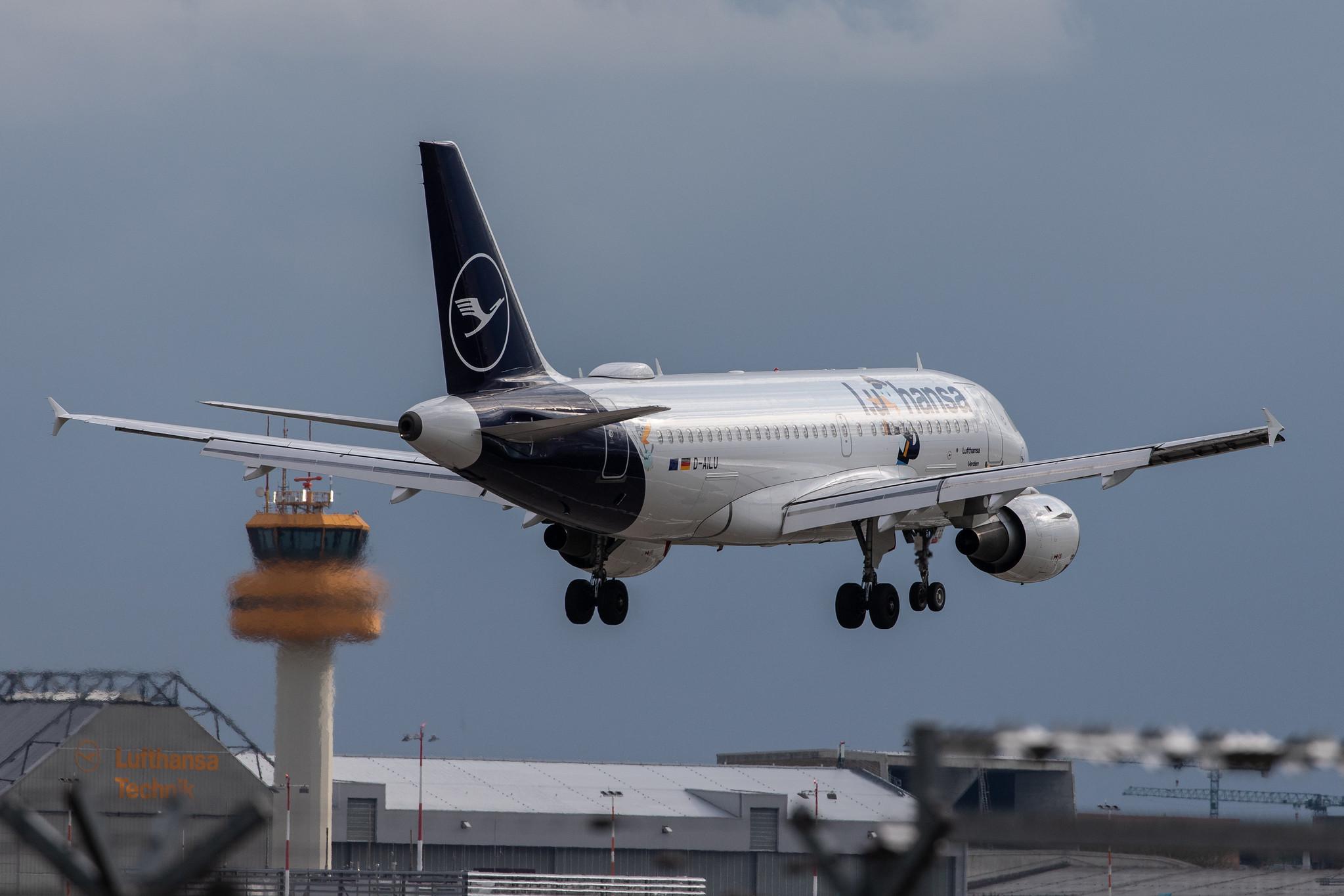 Hamburg Airport: Lufthansa (LH / DLH) |  Livery: Lu Sticker |  Airbus A319-114 A319 | D-AILU | MSN 0744