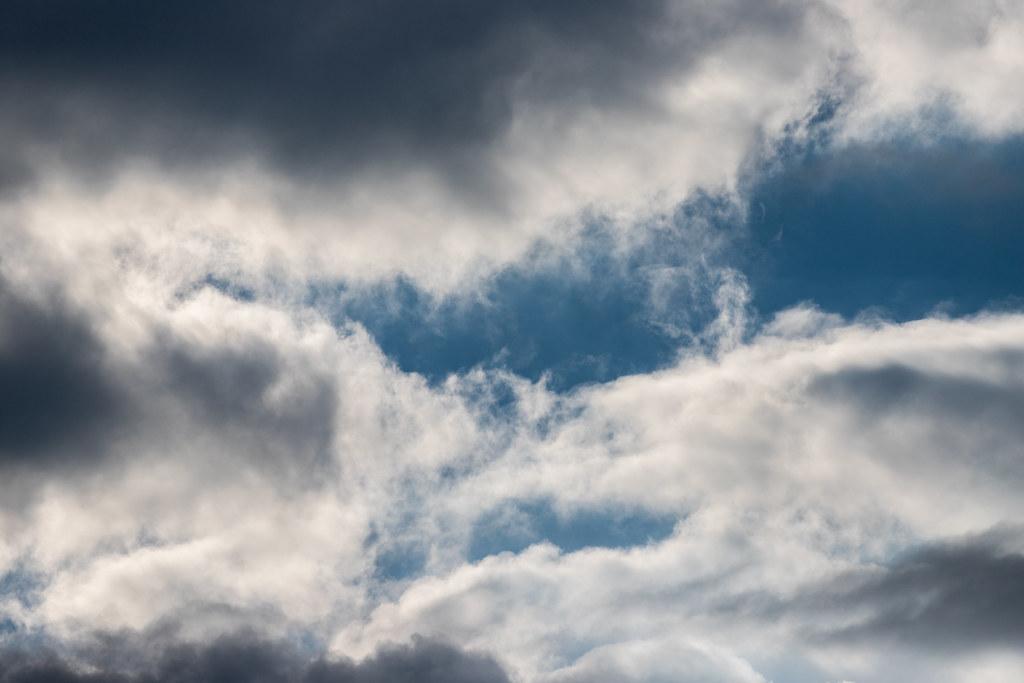 Hamburg Airport: Himmel/Wolken |
